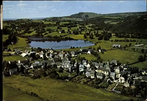 Ak Menet Cantal, Vue aerienne, Le Bourg, Le Lac