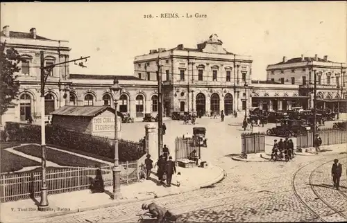 Ak Reims Marne, La Gare