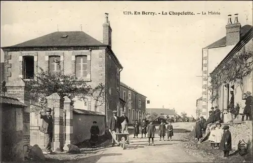 Ak La Chapelotte Cher, La Mairie