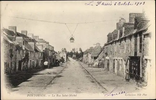 Ak Pontorson Manche, La Rue Saint Michel