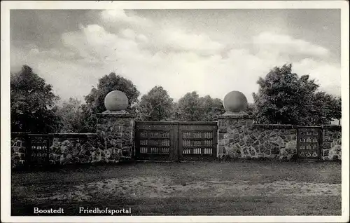 Ak Boostedt in Holstein, Friedhofsportal