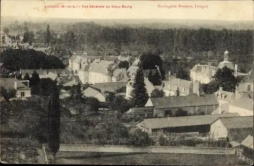 Ak Longué Maine et Loire, Vue generale du Vieux Bourg