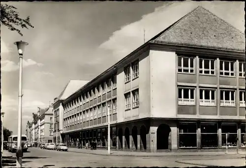 Ak Neubrandenburg in Mecklenburg, HO Kaufhaus in der Ernst Thälmann Straße