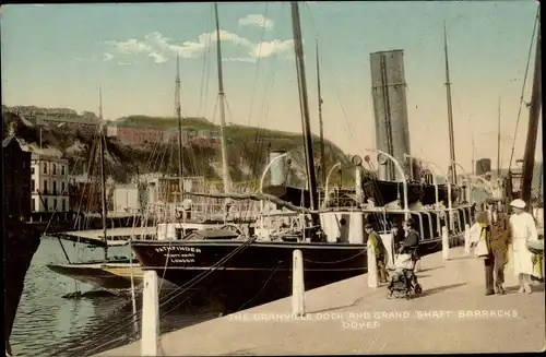 Ak Dover Kent England, The Granville Dock, Grand Shaft Barracks