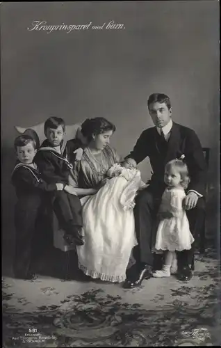 Ak Gustaf VI Adolf, König von Schweden mit Gemahlin Margarethe Connaught und Kindern