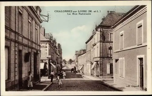 Ak Chalonnes sur Loire Maine et Loire, La Rue Nationale