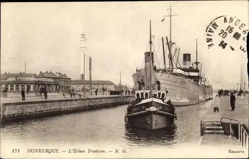 Ak Dunkerque Dünkirchen Nord, L'Ecluse Trystram, Dampfer in der Schleuse