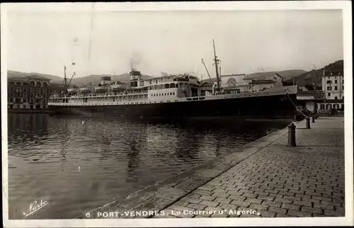 Ak Port Vendres Pyrenees Orientales, Le Courrier d'Algerie