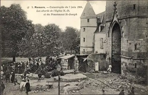 Ak Mamers Sarthe, Catastrophe du 7 juin 1904, les abords de l'Eglise N. D., Pensionnat St. Joseph