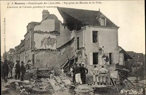 Ak Mamers Sarthe, Catastrophe du 7 juin 1904, Activité de l'Armee pendant le sauvetage