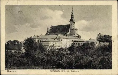 Ak Neuzelle in Brandenburg, Kath Kirche mit Seminar