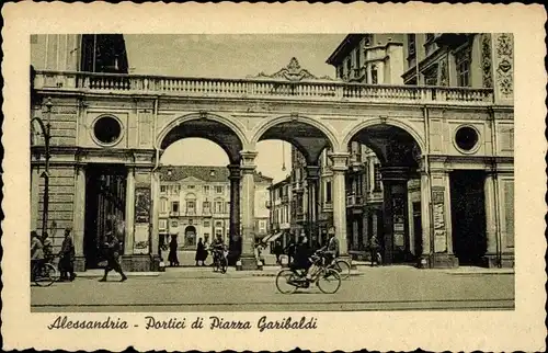 Ak Alessandria Piemonte, Portici di Piazza Garibaldi