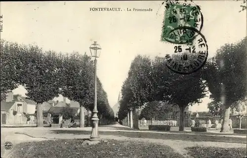 Ak Fontevrault Maine-et-Loire, La Promenade