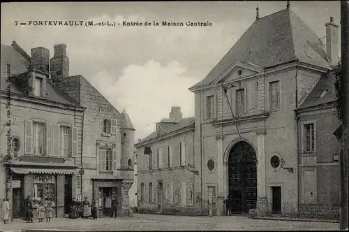 Ak Fontevrault Maine-et-Loire, Entrée de la Maison Centrale