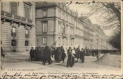 Ak Paris, Paris Vecu, L'Avenue des Champs-Elysees, Les Promeneurs