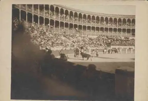 Foto Spanien, um 1890, Stierkampf, Arena, Matador, Torero