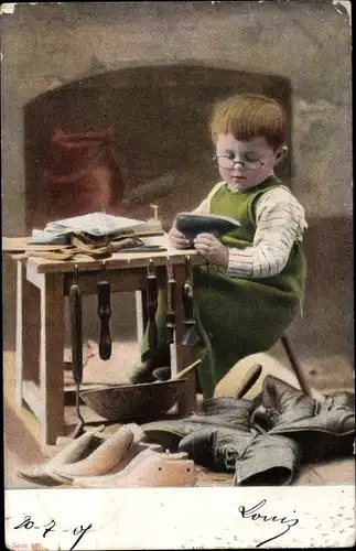 Ak Kleiner Junge als Schuster