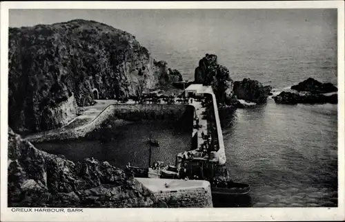 Ak Sark Kanalinseln, Creux Harbour