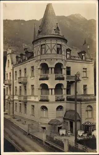 Foto Ak Bad Hofgastein in Salzburg, Straßenpartie mit Hotel Österreichischer Hof