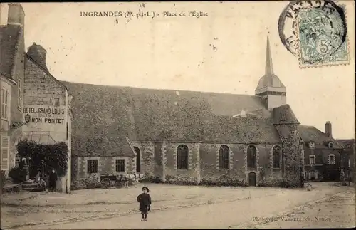 Ak Ingrandes Maine-et-Loire, Place de l'Eglise, Hotel du Grand Louis