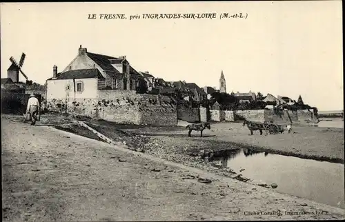 Ak Le Fresne sur Loire Maine-et-Loire, Vue générale, Moulin