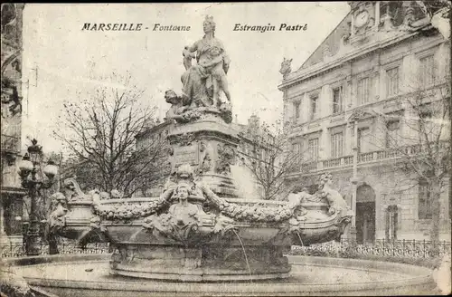 Ak Marseille Bouches du Rhône, Fontaine Estrangin Pastré