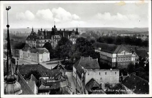 Ak Güstrow in Mecklenburg, Blick auf das Schloss