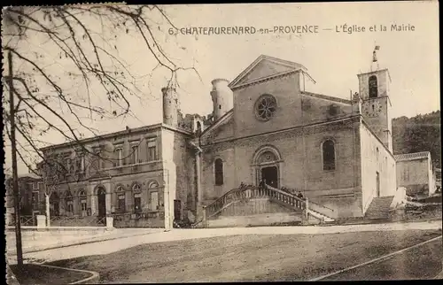 Ak Châteaurenard en Provence Bouches du Rhône, L'Église et la Mairie