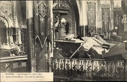 Ak Mamers Sarthe, Catastrophe du 7 Juin 1904, Église Notre Dame, Un coin en désordre