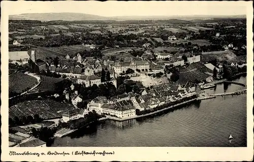 Ak Meersburg am Bodensee, Fliegeraufnahme vom Ort, Ratskeller