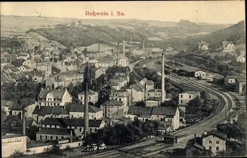 Ak Roßwein in Sachsen, Gesamtansicht, Fabrik- und Bahnanlagen