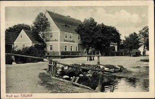 Ak Taura Belgern Schildau in Nordsachsen, Gasthof zur schönen Buche, Mann mit Pferd