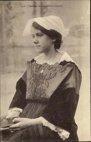 Ak Sainte Anne d'Auray Morbihan, Costume