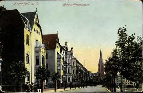 Ak Frankfurt an der Oder, Blick in die Hohenzollernstraße, Kirchturm