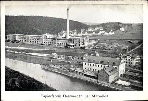 Ak Dreiwerden Rossau Mittelsachsen, Blick auf die Papierfabrik, Bahnstrecke, Güterwagons