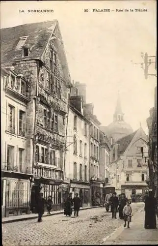 Ak Falaise Calvados, Rue de la Trinite
