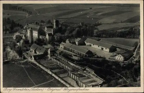 Ak Gnandstein Frohburg in Sachsen, Fliegeraufnahme von Burg und Umgebung