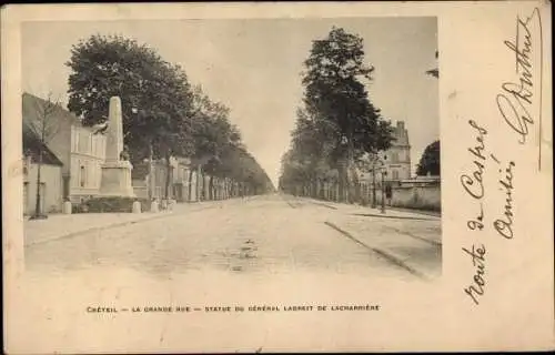 Ak Créteil Val de Marne, La Grande Rue, Statue du General Ladreit de Lacharriere