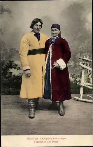 Ak Mann in Frau in polnischen Trachten