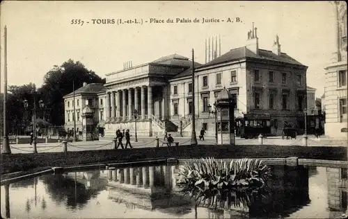 Ak Tours Indre et Loire, Place du Palais de Justice