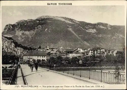Ak Montmelian Savoie, Vue prise du pont sur l'Isere et la Roche du Guet