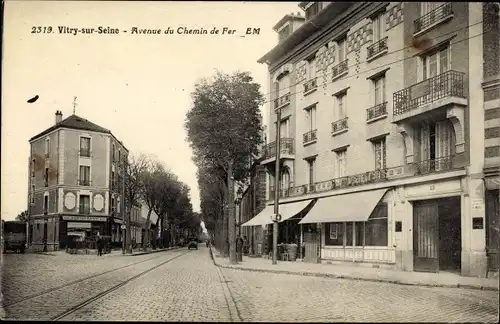 Ak Vitry sur Seine Val de Marne, Avenue du Chemin de Fer