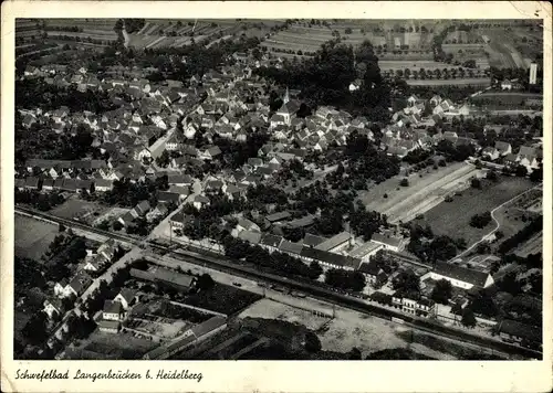 Ak Langenbrücken Bad Schönborn Baden Württemberg, Blick auf den Ort, Fliegeraufnahme