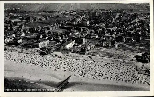 Ak Nordseebad Wangerooge in Ostfriesland, Blick auf den Ort, Fliegeraufnahme