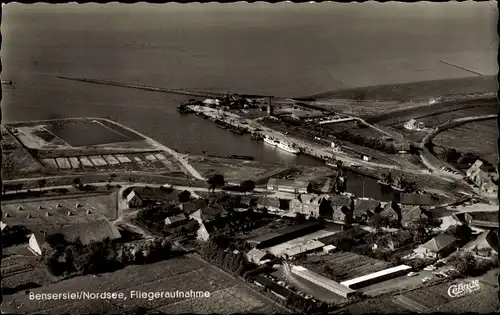 Ak Bensersiel Esens in Ostfriesland, Fliegeraufnahme, Heeren´s Gaststätte und Strandhalle