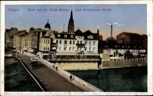 Ak Guben in der Niederlausitz, Straßenbahn auf der Neiße-Brücke, Frankfurter Straße