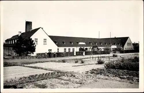 Foto Ak Werdau in Sachsen, Blick auf ein Gebäude