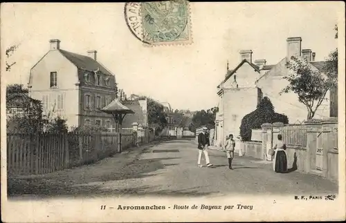 Ak Arromanches Calvados, Route de Bayeux par Tracy