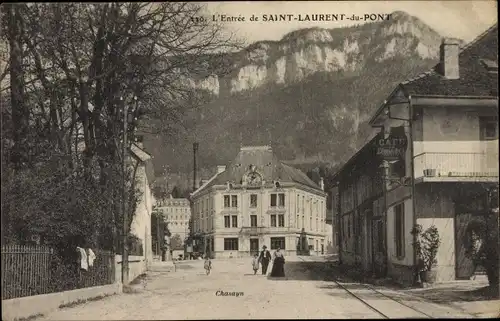 Ak Saint Laurent du Pont Isère, Straßenpartie, Cafe