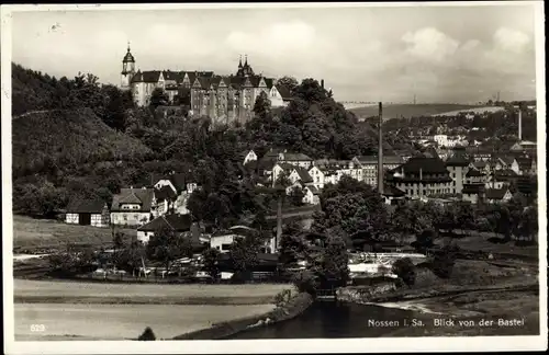 Ak Nossen Landkreis Meißen, Blick von der Bastei auf den Ort